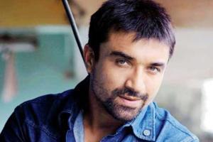 Ajaz Khan