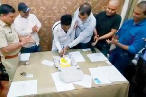 Mumbai: Bhandup cops cut birthday cake for local goon at police station