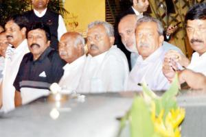 BJP's money-power behind Karnataka turmoil: Siddaramaiah