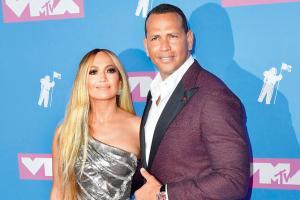 Tension brewing between Jennifer Lopez and Alex Rodriguez: Report