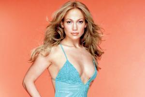 Jennifer Lopez reschedules gig after NY blackout stops concert
