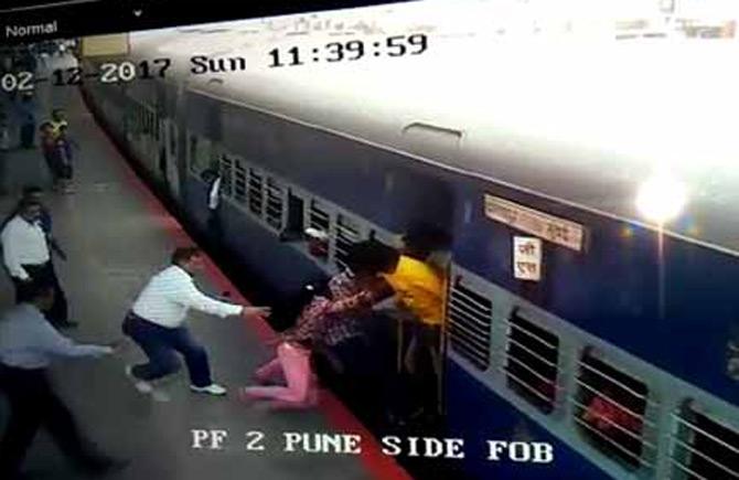Caught on camera: How railway cops, Mumbai heroes saved commuters from jaws of death