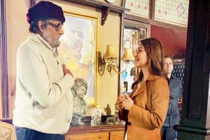 Fan girl moment for Kriti Kharbanda while shooting with Big B