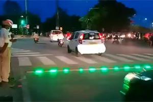 Traffic Police install LED strip lights at signals for pedestrians