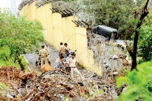 Malad wall collapse victims got no warning from BMC, say report
