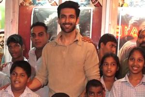 Nandish Singh watches 'Super 30' with orphanage kids