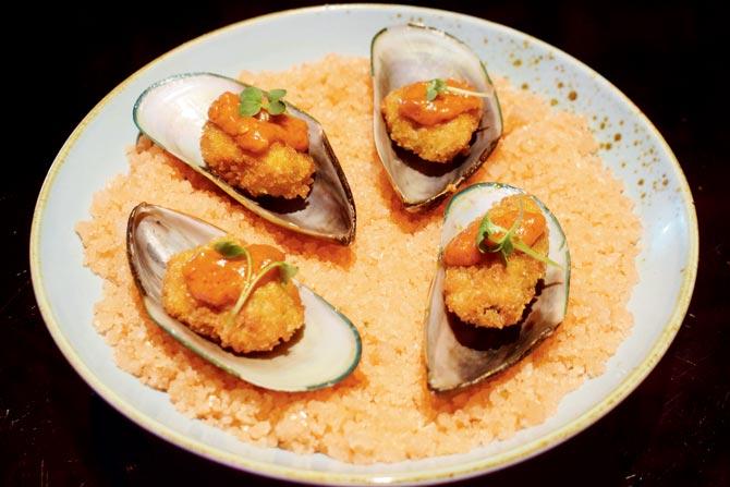 Panko crusted mussels