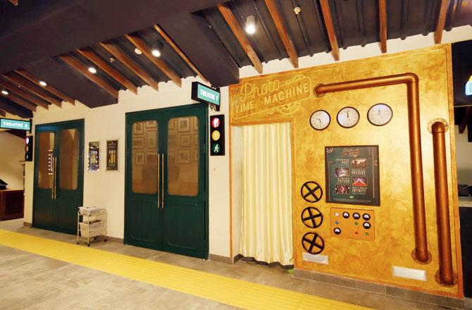 The Photo Time Machine at the NY Cinemas in Ratlam