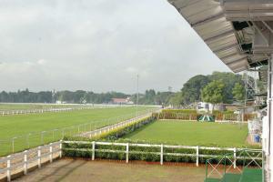Pune racetrack beckons