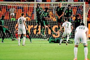 Nigeria coach hails Mahrez as Algeria make history