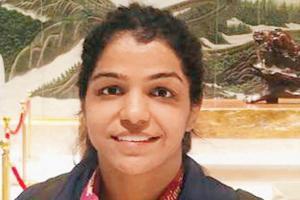 Sakshi Malik: Let's not boycott, but unfair to drop shooting from CWG