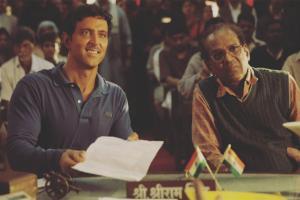 Hrithik Roshan praises 'Super 30' co-actor Virendra Saxena
