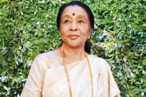 Asha Bhosle takes a dig for expressing concern over mob lynching