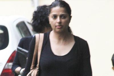 Bhumika Sex Videos Heroine - Bhumika Chawla spotted sans makeup at an outing in Juhu