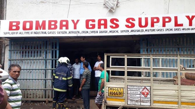 Cylinder blast in Vikhroli