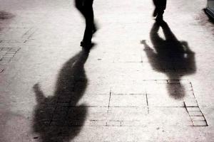 Restaurant manager molests his female ex-colleague at Bandstand