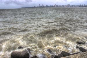 Mumbai rains: Mumbaikars beware! High tide expected at 12 noon