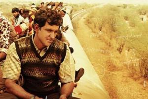 Hrithik Roshan is all smiles in the new poster of Super 30. Check out!