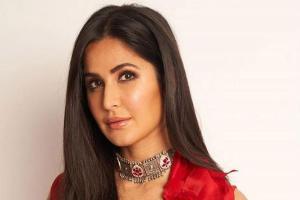 Here's how Katrina Kaif handle an eager fan trying to click a selfie