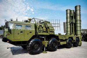 Turkey gets parts of S-400 missile system