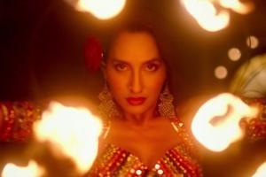 Nora Fatehi sizzles in the teaser of O Saki Saki song from Batla House