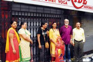 Kandivli yoga guru runs off with annual fees of over 700 people