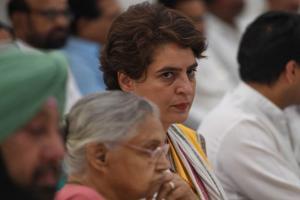 Priyanka Gandhi backs Rahul Gandhi, says only few have such courage