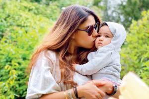 Rohit Sharma captures his cutie pies in a frame