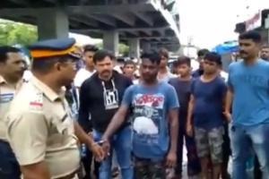 'Singham' cop nabs habitual criminal, parades him in Dahisar slum area