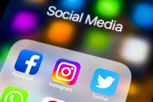 Facebook and Instagram are back and running!