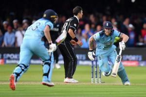Did Stokes ask umpires not to add four overthrows to England's score?