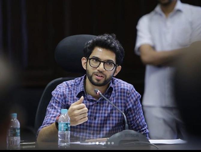 Aaditya Thackeray, Yuva Sena chief was recently spotted attending the detailed reviews of the education dept and the health dept of the Brihanmumbai Municipal Corporation (BMC) which was chaired by none other than Mumbai Mayor, Vishwanath Mahadeshwar.