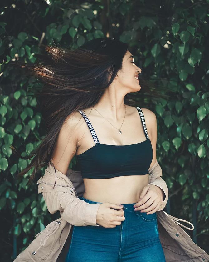 Besides being a model, and a college student, Vaishnavi Andhale is also a food reviewer, content creator and an Insta sensation. The model is often seen sharing leaf out of her happy-go-lucky life by sharing amazing pictures from food reviews to photoshoots and much more.
