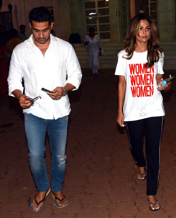According to reports, Justine Rumeau Nihalani was suffering from a terminal disease for a year and died at the Jaslok Hospital on Sunday. Amrita Arora Ladak and husband Shakeel Ladak came in to pay their respects to Justine Rumeau Nihalani at the prayer meet which was held in ISKCON Temple, Juhu.