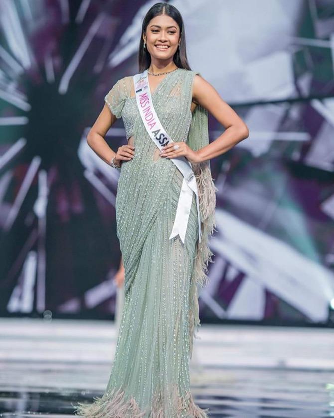 Before representing Assam at the Miss India beauty pageant, Jyotishmita Baruah won the coveted title of the Sunsilk Mega Miss Northeast 2018.
In pic: Jyotishmita Baruah poses for the camera as she completes her ramp walk at the grand finale of Miss India 2019.