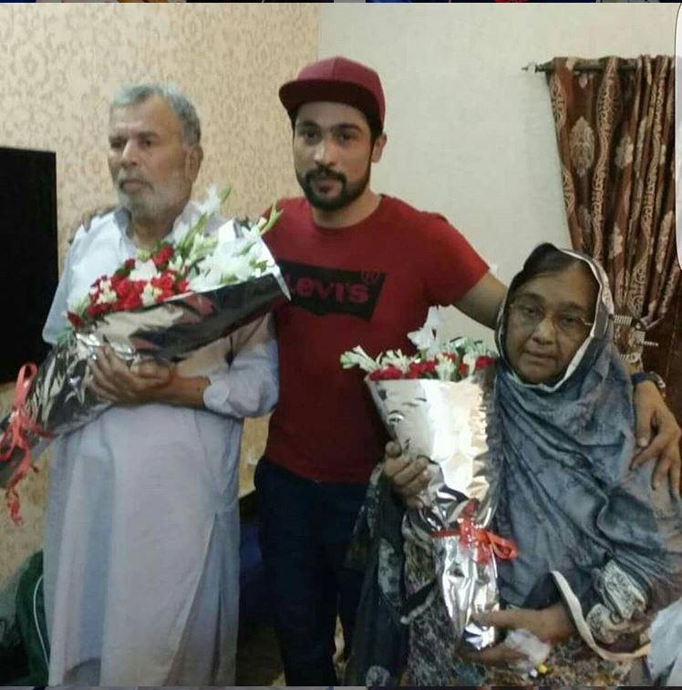 Mohammad Amir posted this picture and captioned it as, 