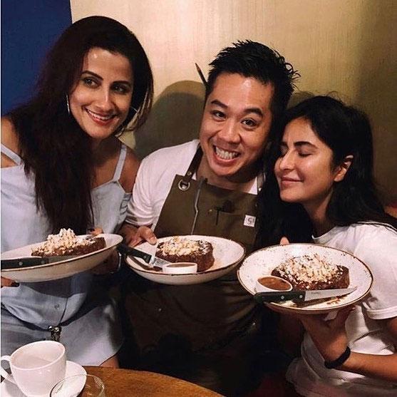 In love with India and Indian food, Chef Kelvin Cheung specialises in gluten-free food and gourmet cuisine. 
In picture: Kelvin Cheung with Yasmin Karachiwala and Katrina Kaif