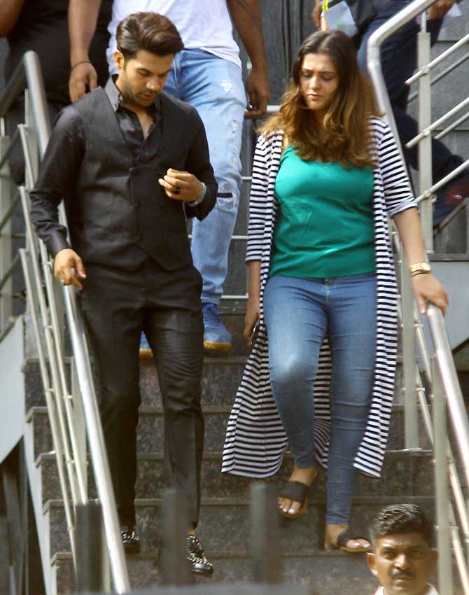 The stellar performers, Rajkummar Rao and Kangana Ranaut were last seen together romantically inclined in Queen have something completely contrasting to offer us on the big screen this year. Both Kangana and Rajkummar pry on each other with Kangana always being suspicious and trying to intrude in her neighbour, Rajkummar's life making his hackles rise. 