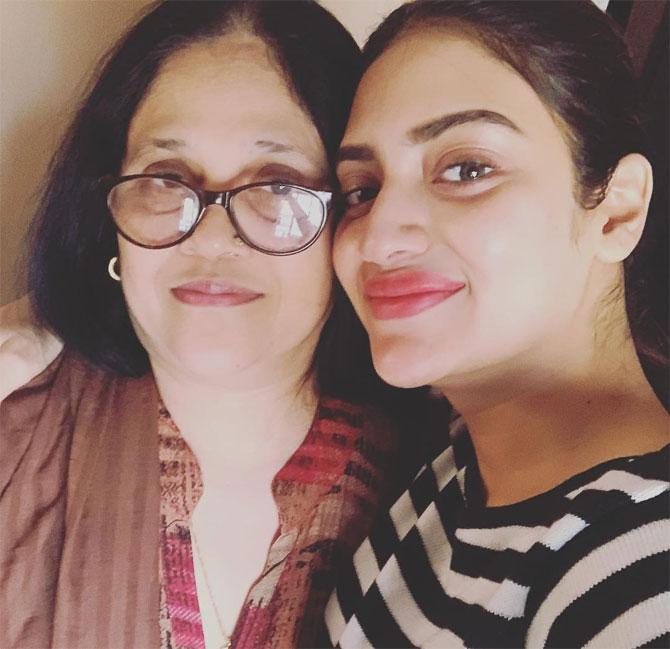 She was born in a Bengali practicing Muslim family in Kolkata. She completed her schooling from Our Lady Queen of the Missions School, Kolkata, and attended Bhawanipur College. In 2019, Nusrat Jahan married her long-time boyfriend, Nikhil Jain, who is a businessman.