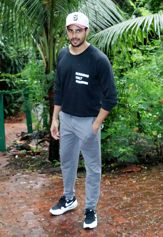Marjaavaan will see Sidharth sharing screen space with Riteish for the second time after 'Ek Villain' in 2014. He has also teamed up with his 'Aiyaary' co-star Rakul. The flick will hit the big screens on October 2 this year.