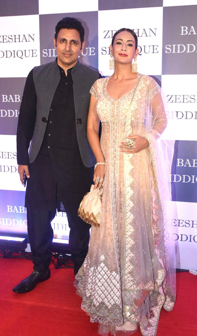 Preeti Jhangiani and husband Parvin Dabas also attended Baba Siddique's Iftar party at Bandra 5-star hotel.