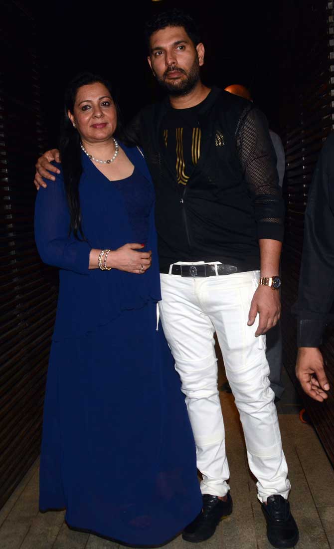 Indian cricket player Yuvraj Singh hosted his retirement party on Saturday in Mumbai which was a starry event with several Bollywood and cricket stars 