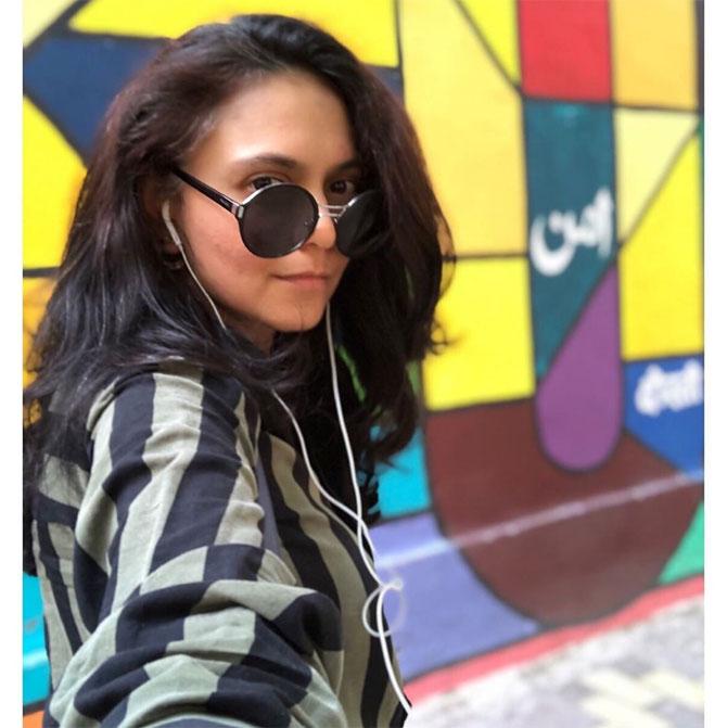 Good looks, good looks and good looks!'Fashion superstars' Sonakshi Sinha  and Shaleena Nathani continue to up the sartorial benchmark with their  eccentric style file