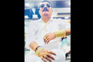Mumbai: Tired of police inaction, citizens nab conman in Andheri