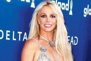Britney Spears' ex-manager Sam Lutfi hit with restraining order