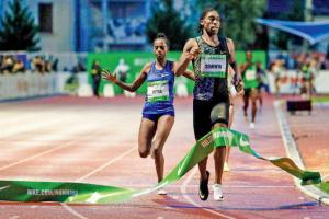 South Africa's Caster Semenya wins 2.000m race in Paris