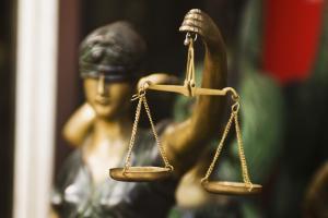 Delhi HC seeks report on brawl between tempo drivers, police