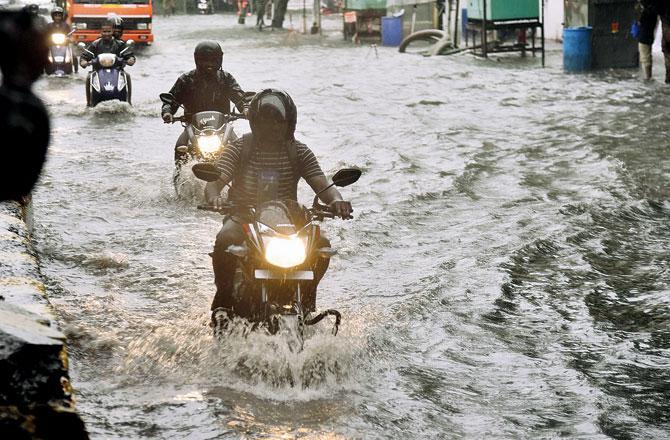 Water-logged at Gandhi Market, Kings Circle