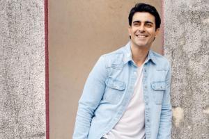 Gautam Rode learns Kathak for his play Aarohi