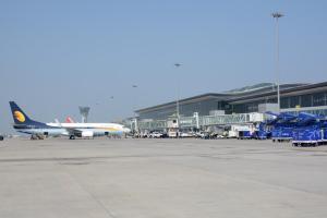 Goa's Dabolim International airport services suspended for 2 hours